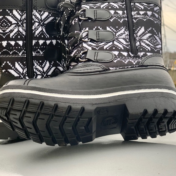 Girls' Tall Lace-Up Water Resistant Winter Boot - Picture 5 of 8